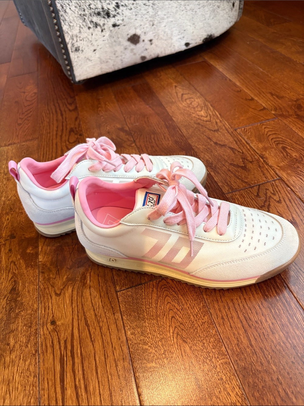Back 70 White Sneakers with Pink Accents